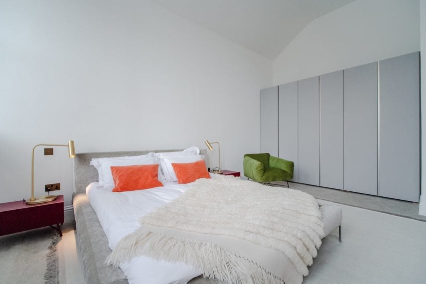 1909 Penthouse bedroom