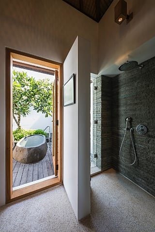 Uluwatu Retreat — Suite Bromo