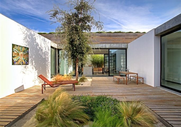 Comporta Beach House — Courtyard