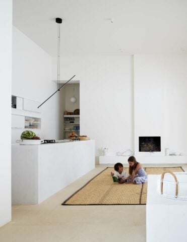 White Cube — Kitchen and living area