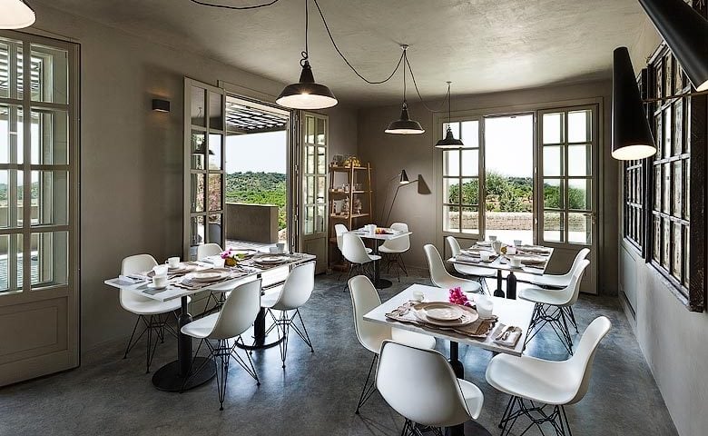 Country House Villadorata — Breakfast room
