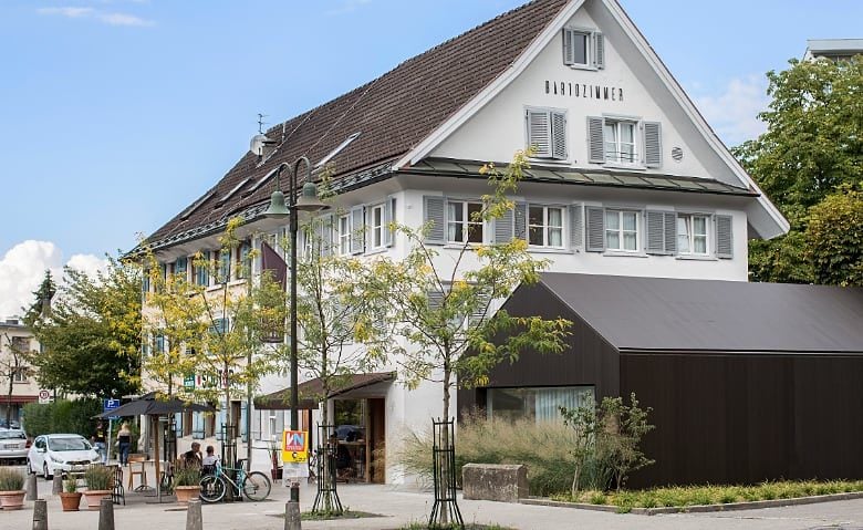 Bar10Zimmer — Bar10Zimmer