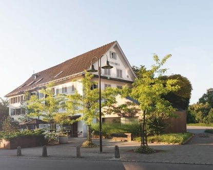 Bar10Zimmer — Bar10Zimmer