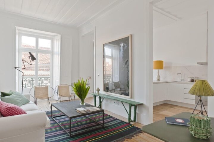 Baixa House — Fronteira