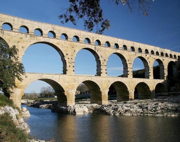 L’Albiousse — Pont du Gard