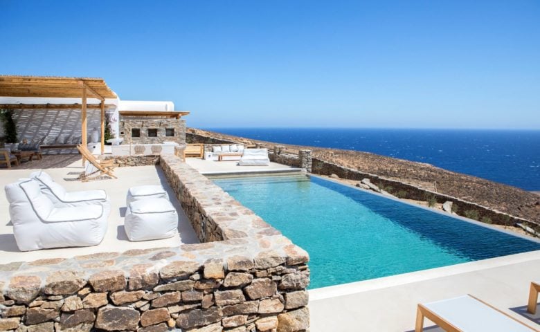 Mirsini Villa — Mirsini Villa – pool and view