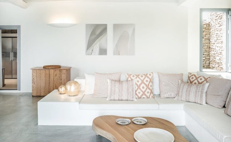 Mirsini Villa — Living room