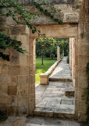 Palazzo Muro Leccese — Entrance to garden
