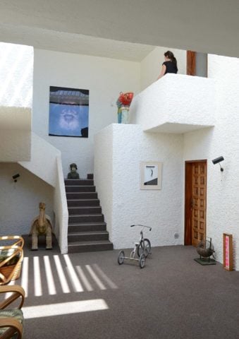 70s Modernist Villa — Interior