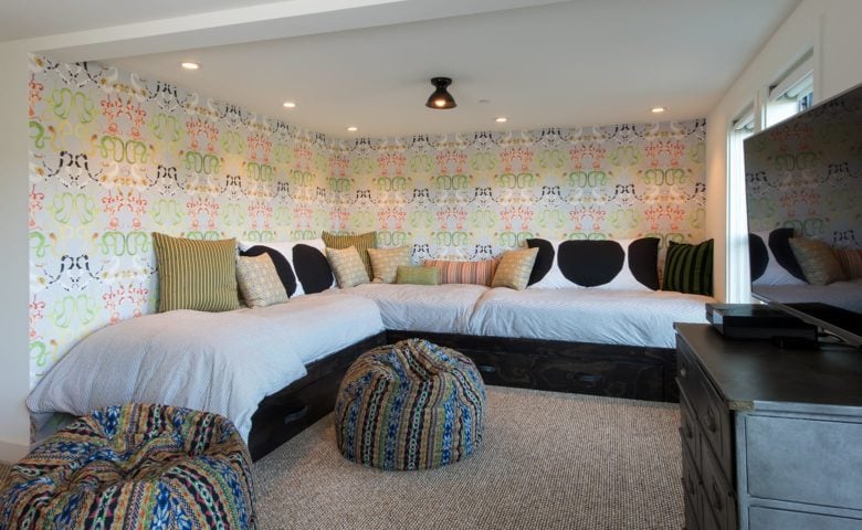 Mt Veeder Estate — Additional room with twin beds for children