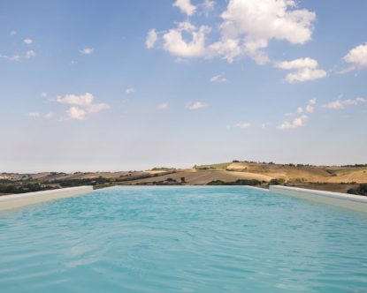 Casale Tre Gelsi — Pool area