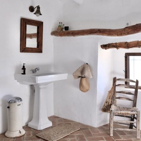 Cortijo Andalucía — Bathroom