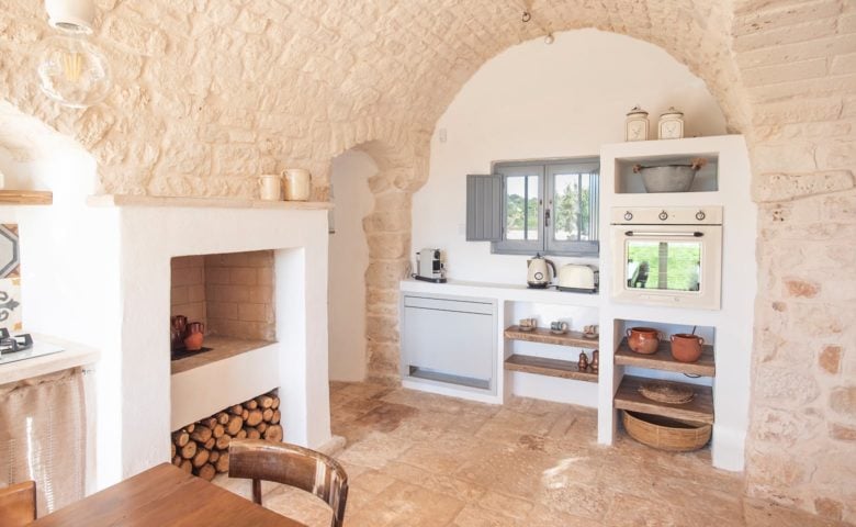 Trullo Cobalto — Kitchen