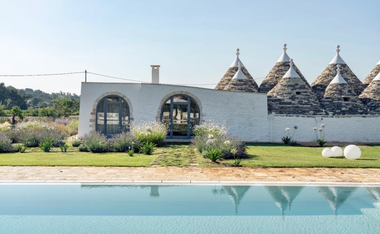 Trullo Cobalto — Pool area