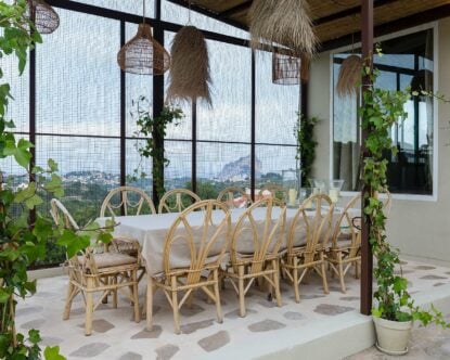 Villa Riu Blanc — Outside dining area