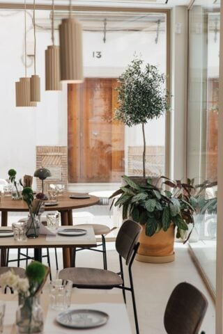 Plácido y Grata — Cafe