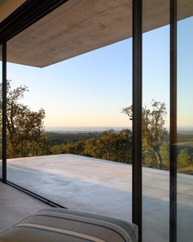 Villa Boa Vista — Casa A master suite