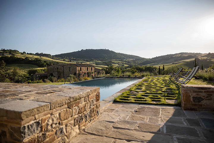 Follonico — Follonico pool