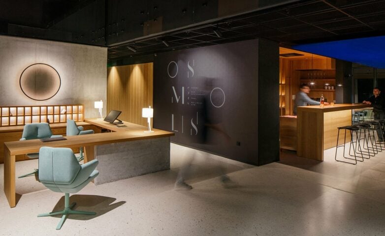 Osmoliš — Reception