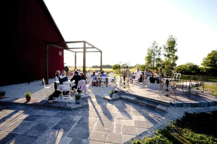 Hotel Stelor — Outside seating area