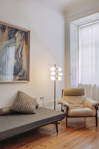 Porto Suites — Queen Deluxe City Suite Heritage