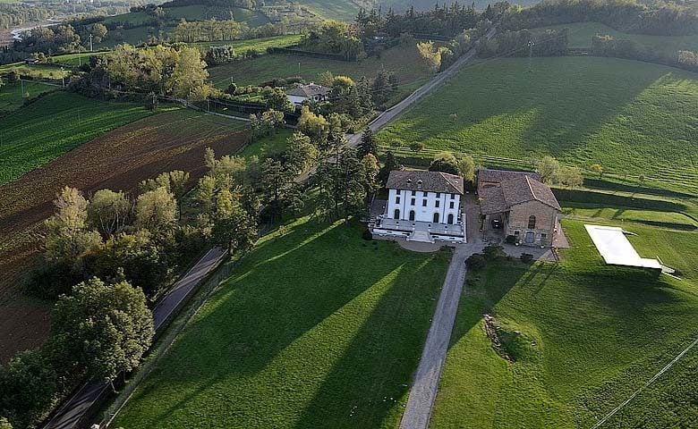 Villa di Parma — Vila di Parma from the air