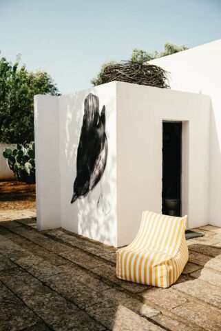Casa Scultura — Outside