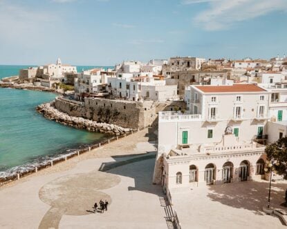 Tra Cielo e Mare — Tra Cielo e Mare in Vieste