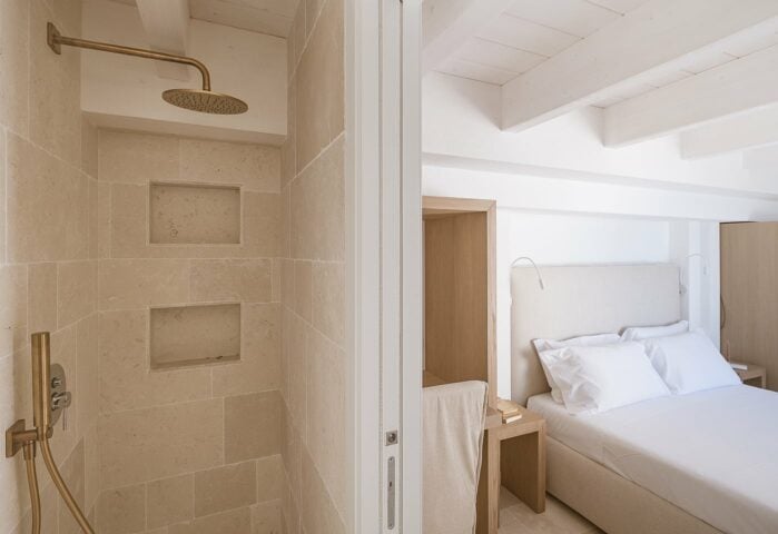 Tra Cielo e Mare — Superior Terrace on the Sea