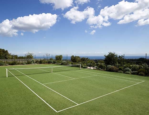 Masseria Petrarolo — Tennis court