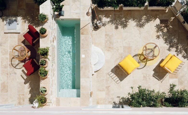 Hotel Aristide — Kapandriti suite terrace and plunge pool