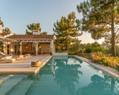 Casa Carvalhal — Pool area