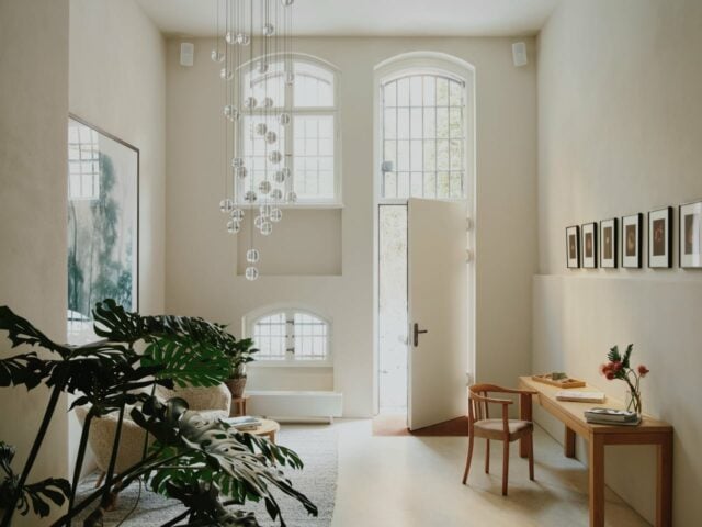 Wilmina — Garden lobby