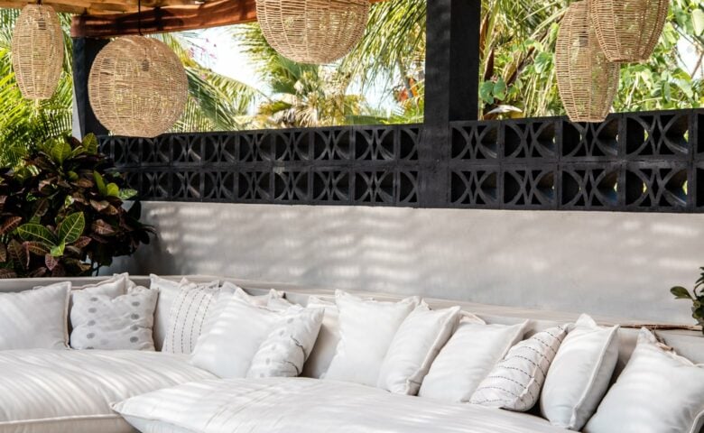 Bungalow — Pool lounge