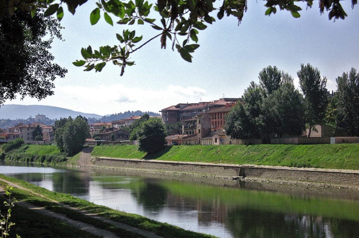 Riva Lofts Florence — View from opposite riverbank