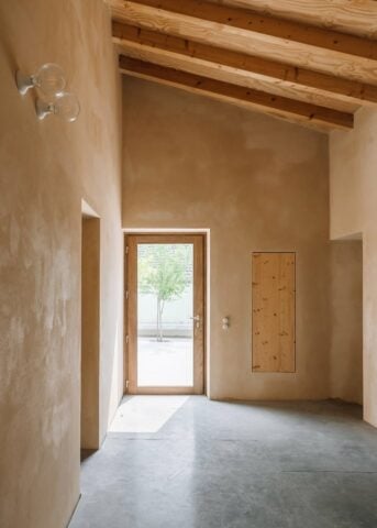 Casa Lamarosa — Interior