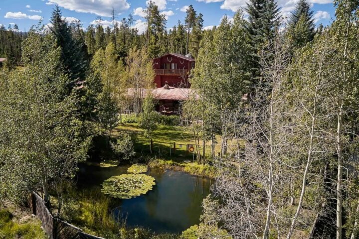Grand Lake Cabin — Cabin and estate