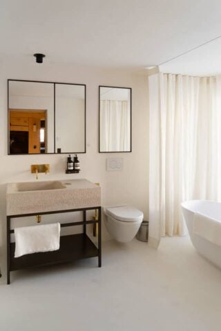 Sonnenhof — Bathroom 1st floor