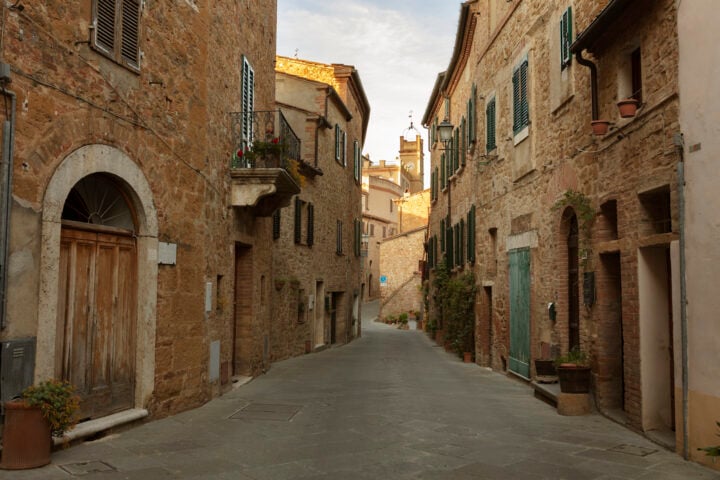 Casa Montisi — Montisi and around