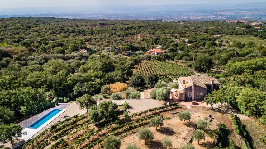 Villa Ragalna — Main house