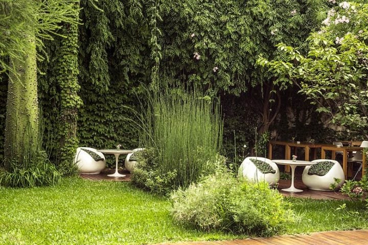 Home Hotel — Garden