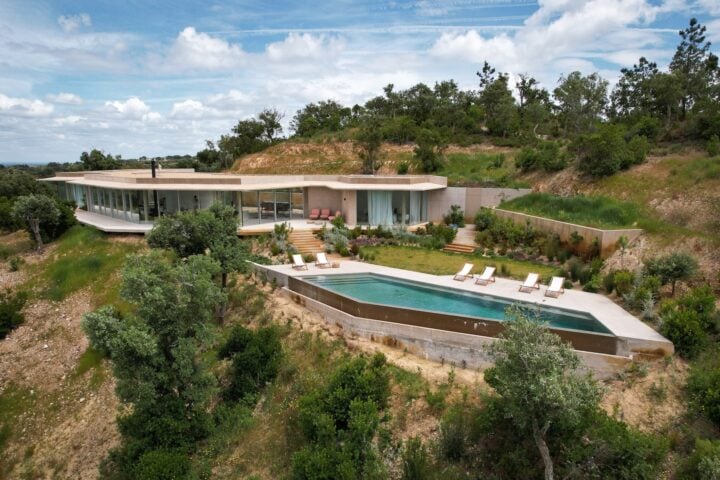 Casa da Cobra — Casa da Cobra