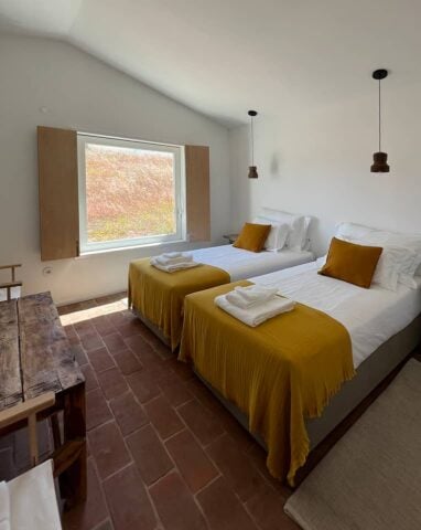 Monte das Casolas — Casa do Alpendre bedroom