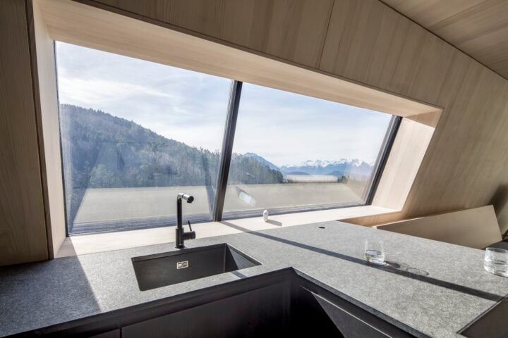 Black Rock House — Kitchen