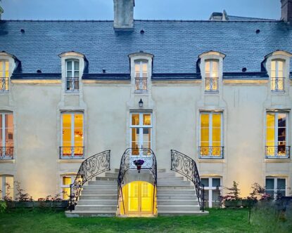 Bayeux Mansion — Garden
