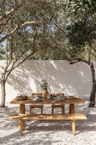 Zante Seaside Villa — Outside dining