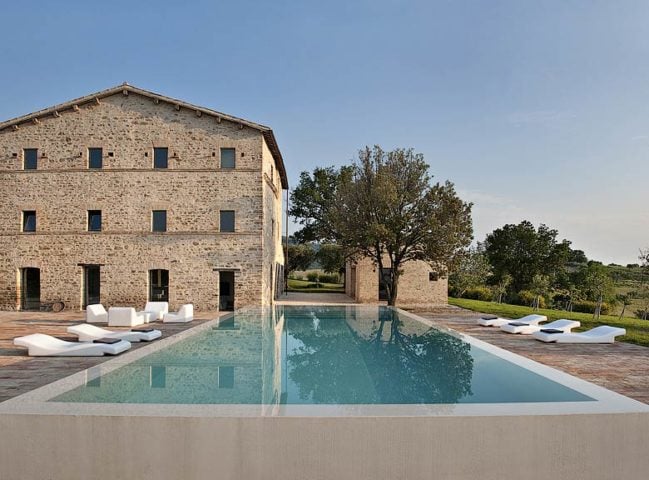 Le Marche Villa — Villa and pool
