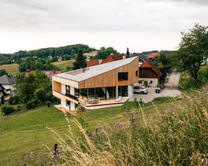 House Above — House