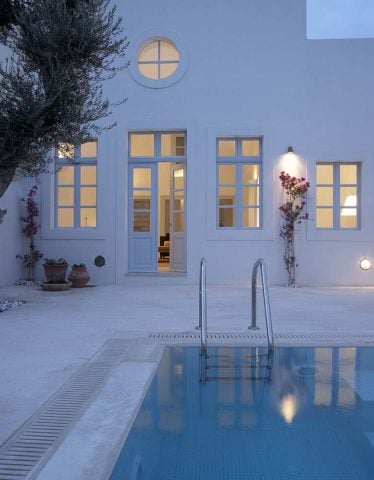 Imerovigli Villa — Imerovigli Villa and pool