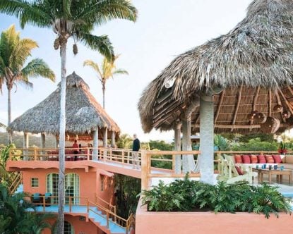 Casa dos Chicos — Living and dinin areas